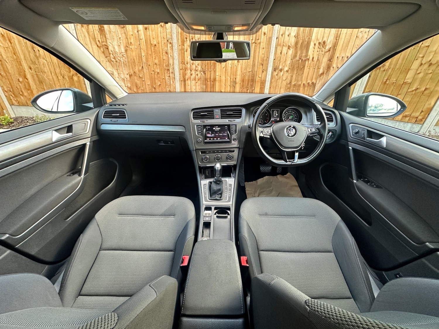 Used Volkswagen Golf 2013 for sale - 76911074: Photo 18