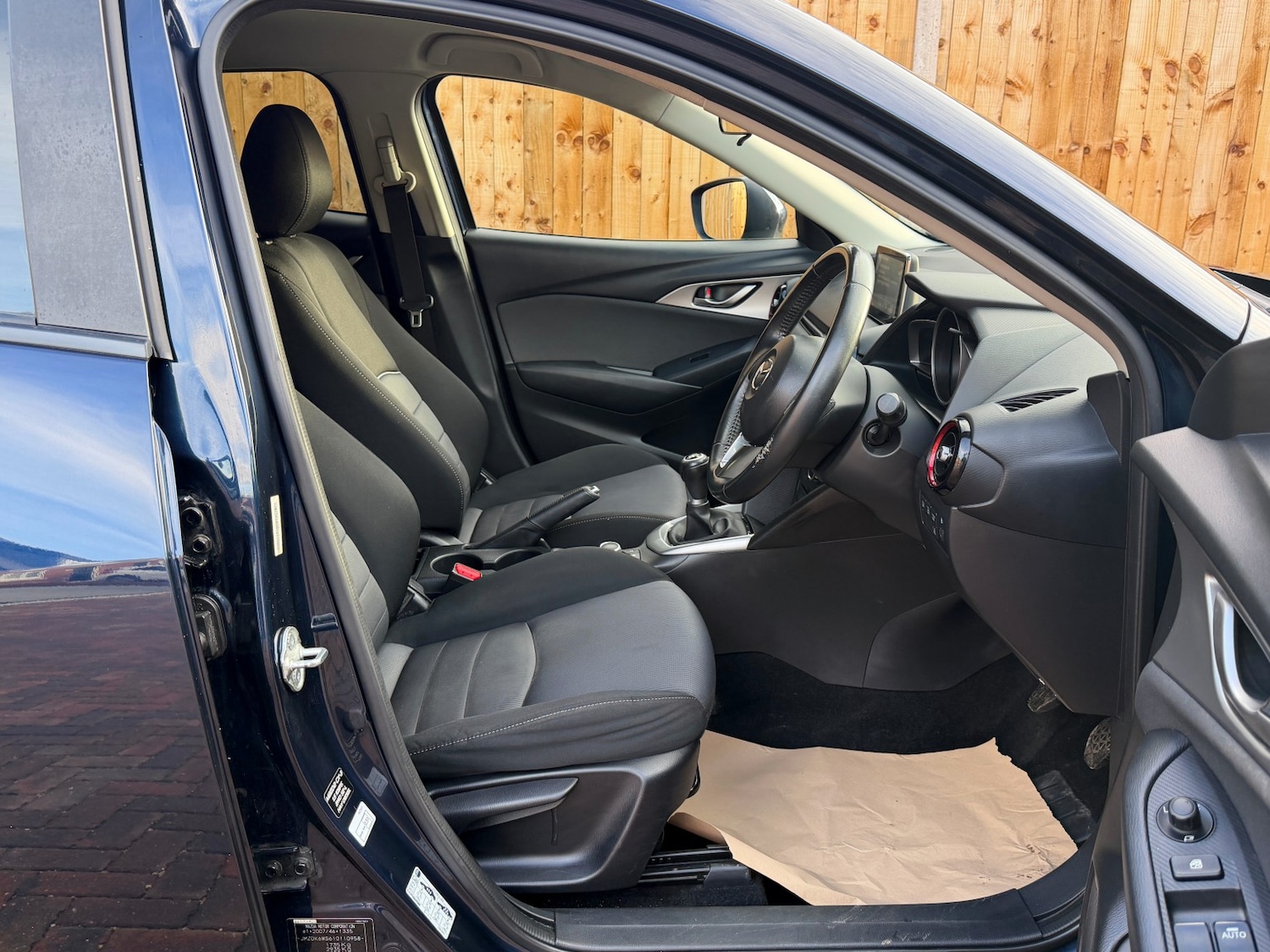 Used Mazda CX-3 2015 for sale - 77342646: Photo 15