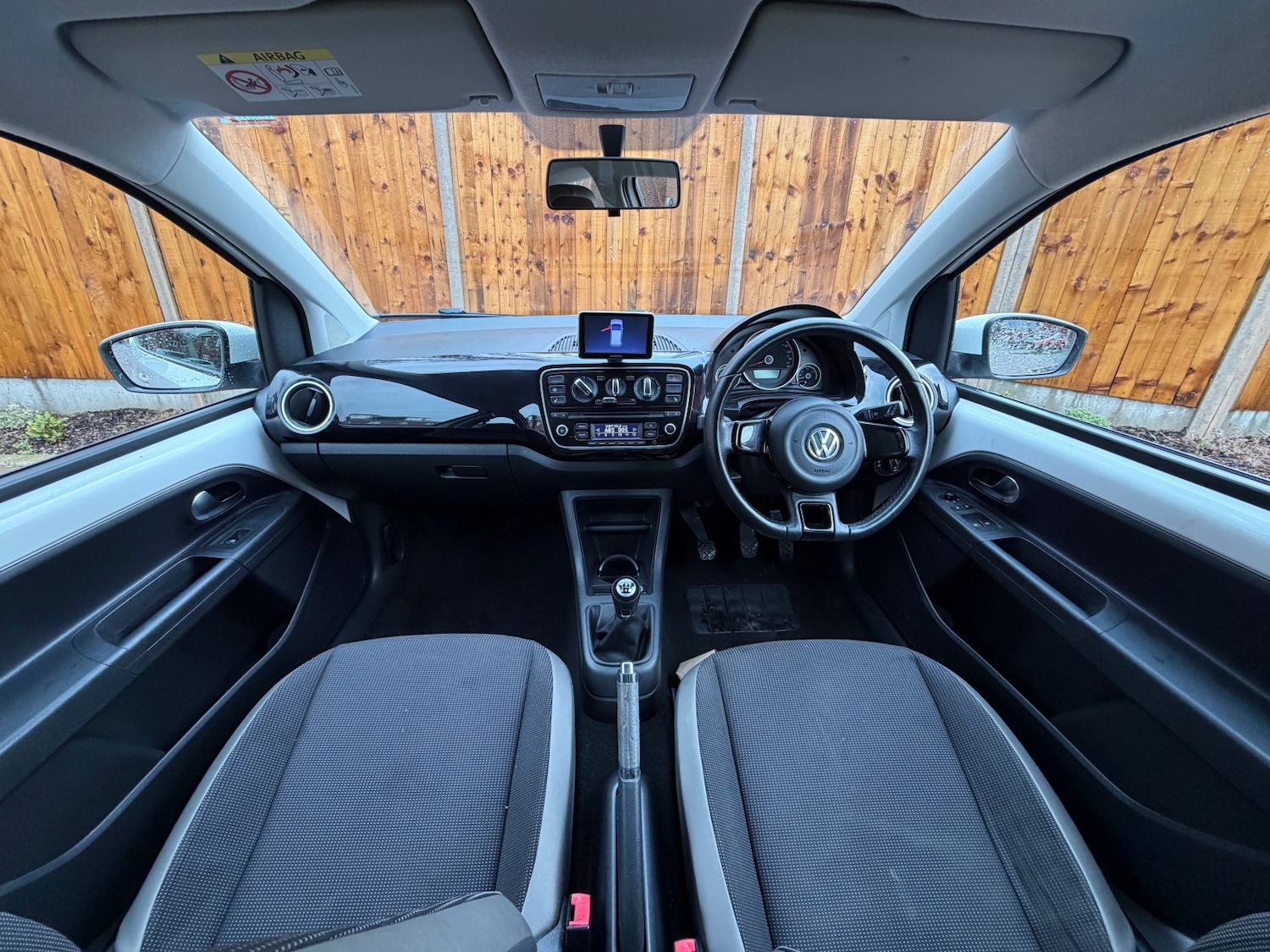 Used Volkswagen up! 2015 for sale - 77572825: Photo 18