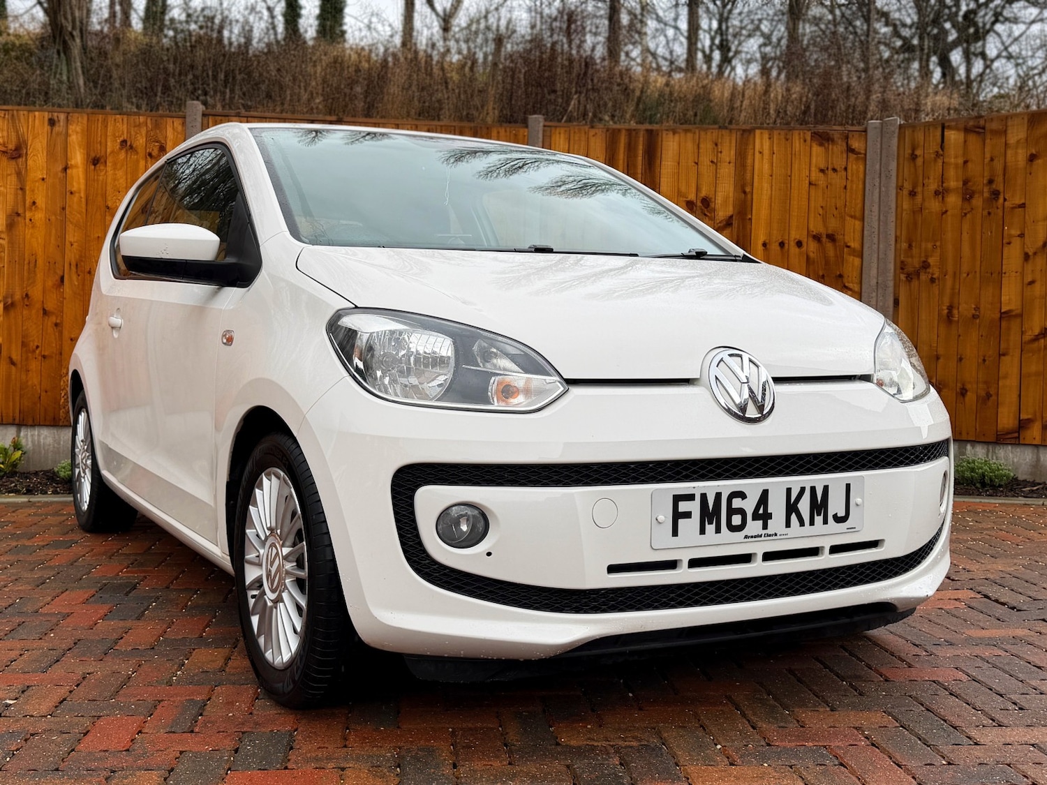 Used Volkswagen up! 2015 for sale - 77572825: Photo 3