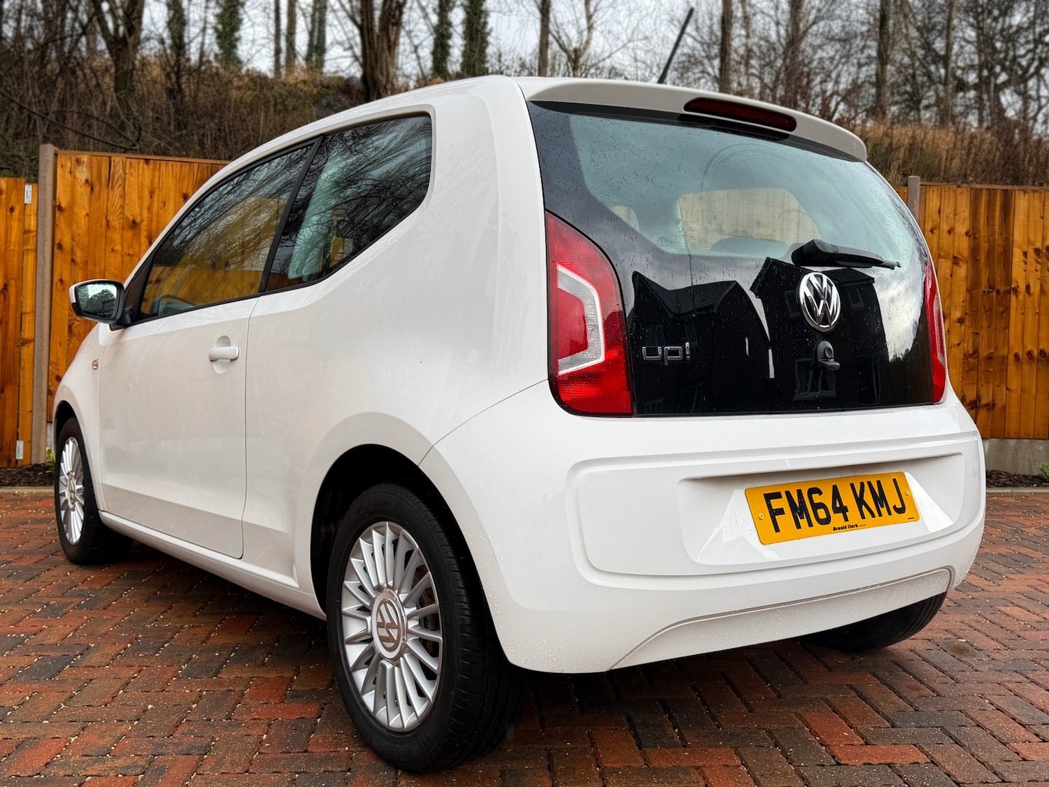 Used Volkswagen up! 2015 for sale - 77572825: Photo 9