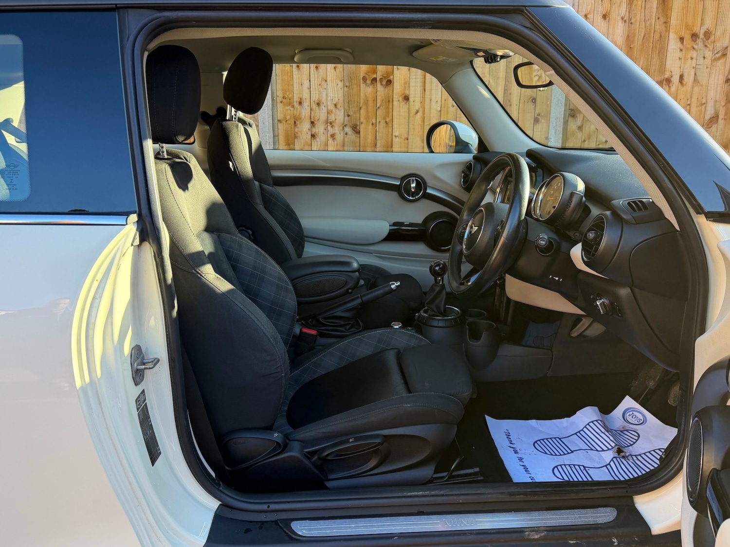 Used MINI Hatch 2014 for sale - 76799160: Photo 16