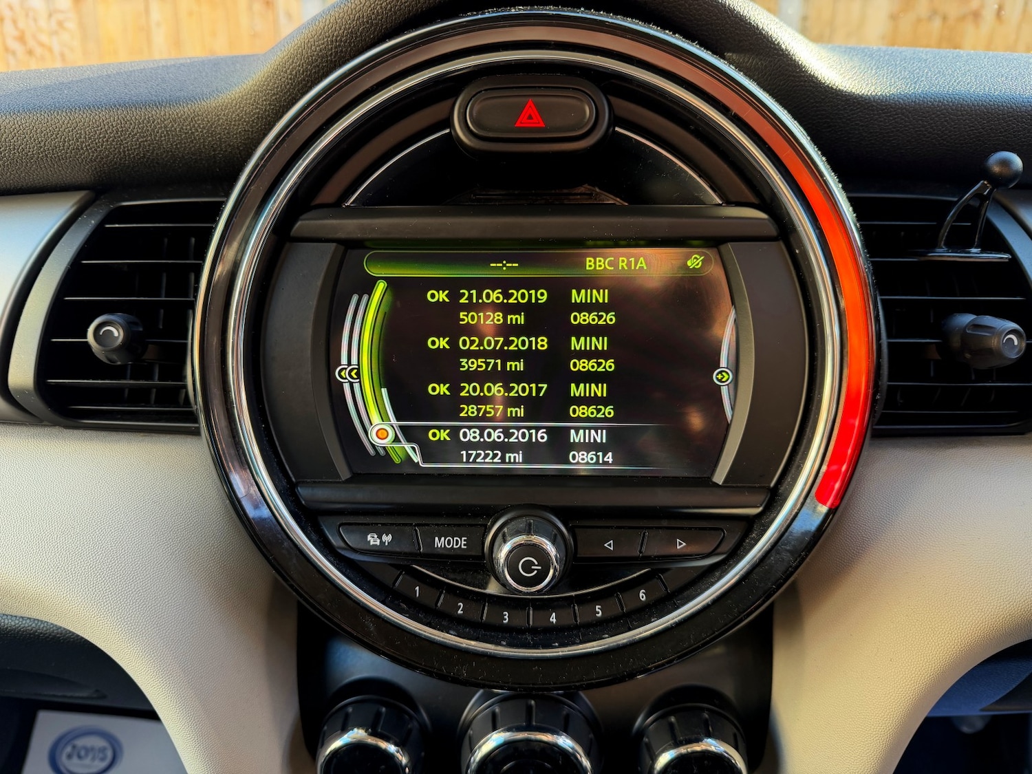 Used MINI Hatch 2014 for sale - 76799160: Photo 25