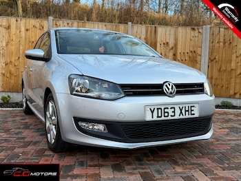 Used Volkswagen Polo 2013 for sale - 77277425: Photo