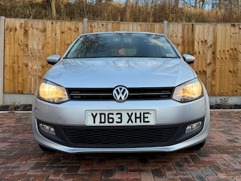 Used Volkswagen Polo 2013 for sale - 77277425: Photo