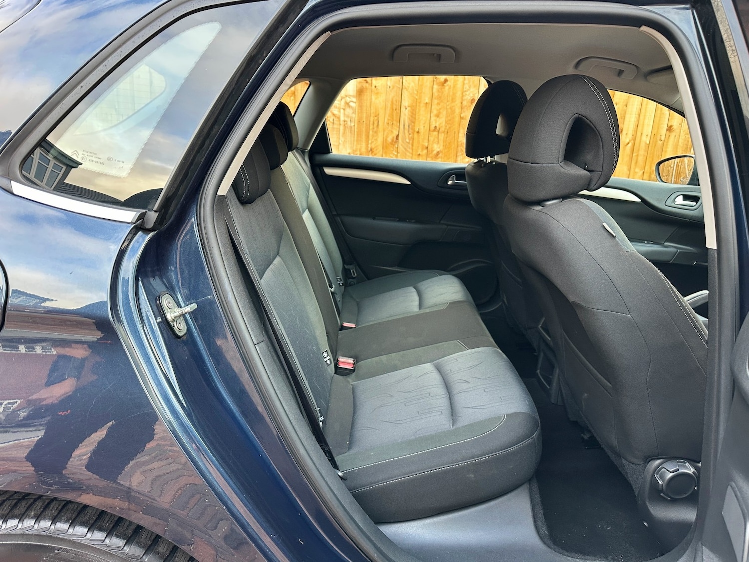 Used Citroen C4 2012 for sale - 76910986: Photo 16