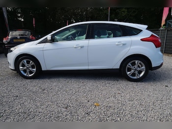 Used Ford Focus 2013 for sale - 76146392: Photo