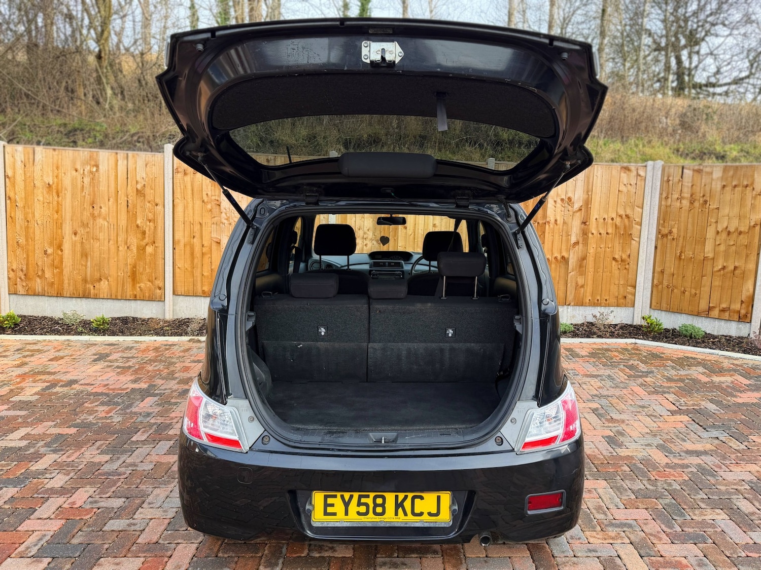 Used Daihatsu Materia 2008 for sale - 77595344: Photo 8