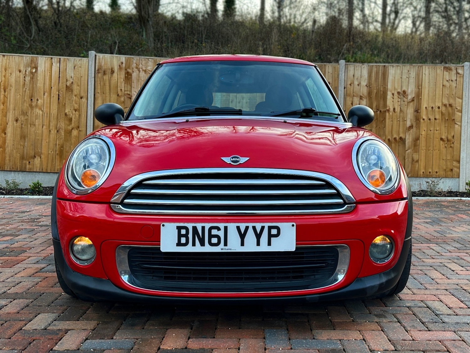Used MINI Hatch 2011 for sale - 76910990: Photo 2