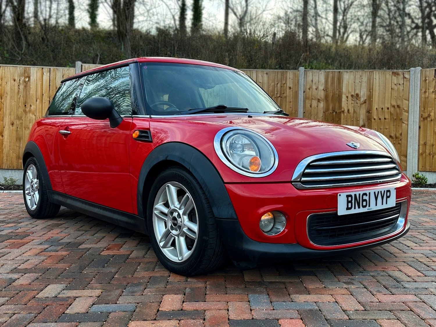 Used MINI Hatch 2011 for sale - 76910990: Photo 4