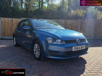 Used Volkswagen Golf 2015 for sale - 76146399: Photo