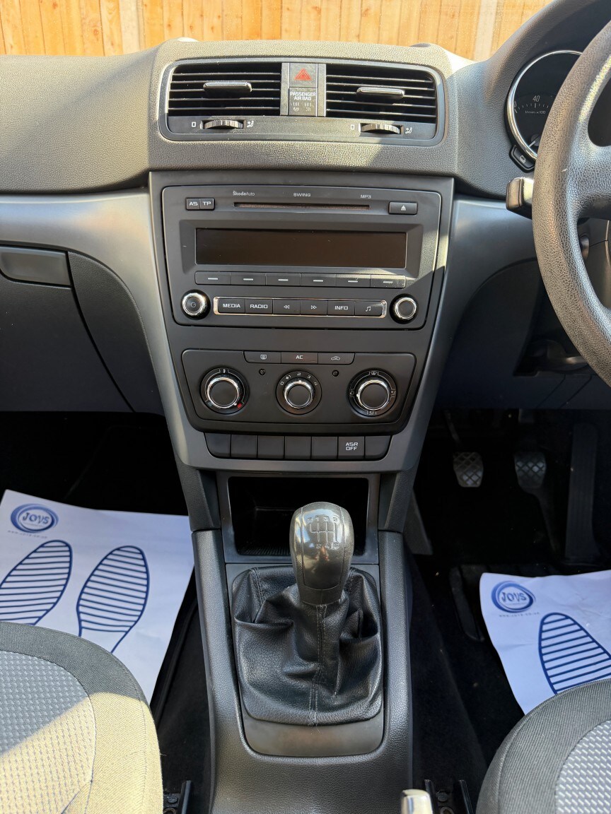 Used Skoda Yeti 2011 for sale - 77921318: Photo 18