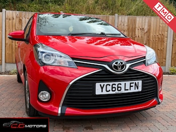 Used Toyota Yaris 2016 for sale - 79463559: Photo