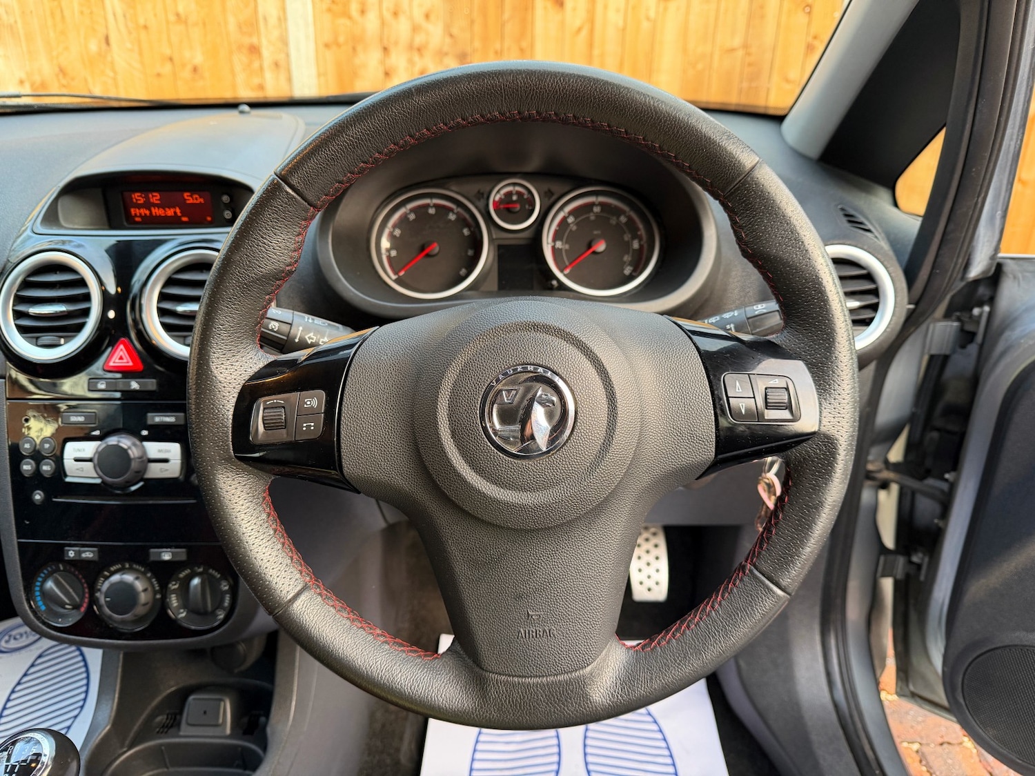 Used Vauxhall Corsa 2012 for sale - 76741360: Photo 20