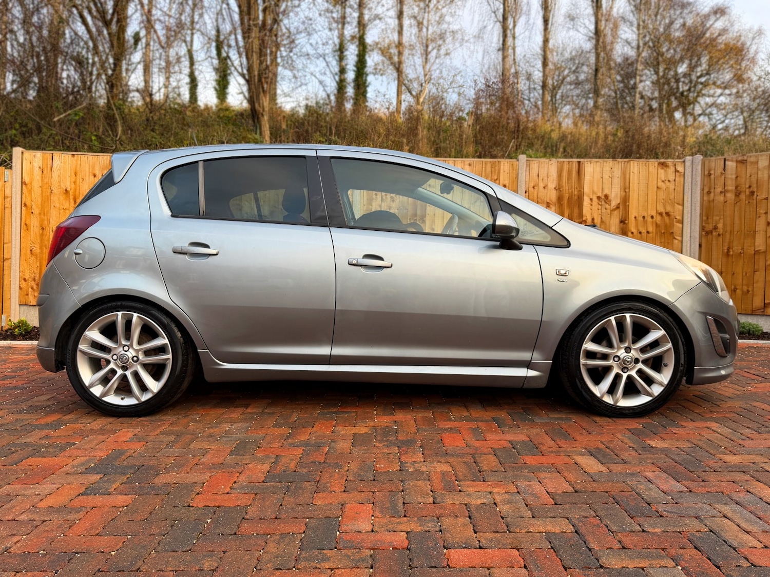 Used Vauxhall Corsa 2012 for sale - 76741360: Photo 5