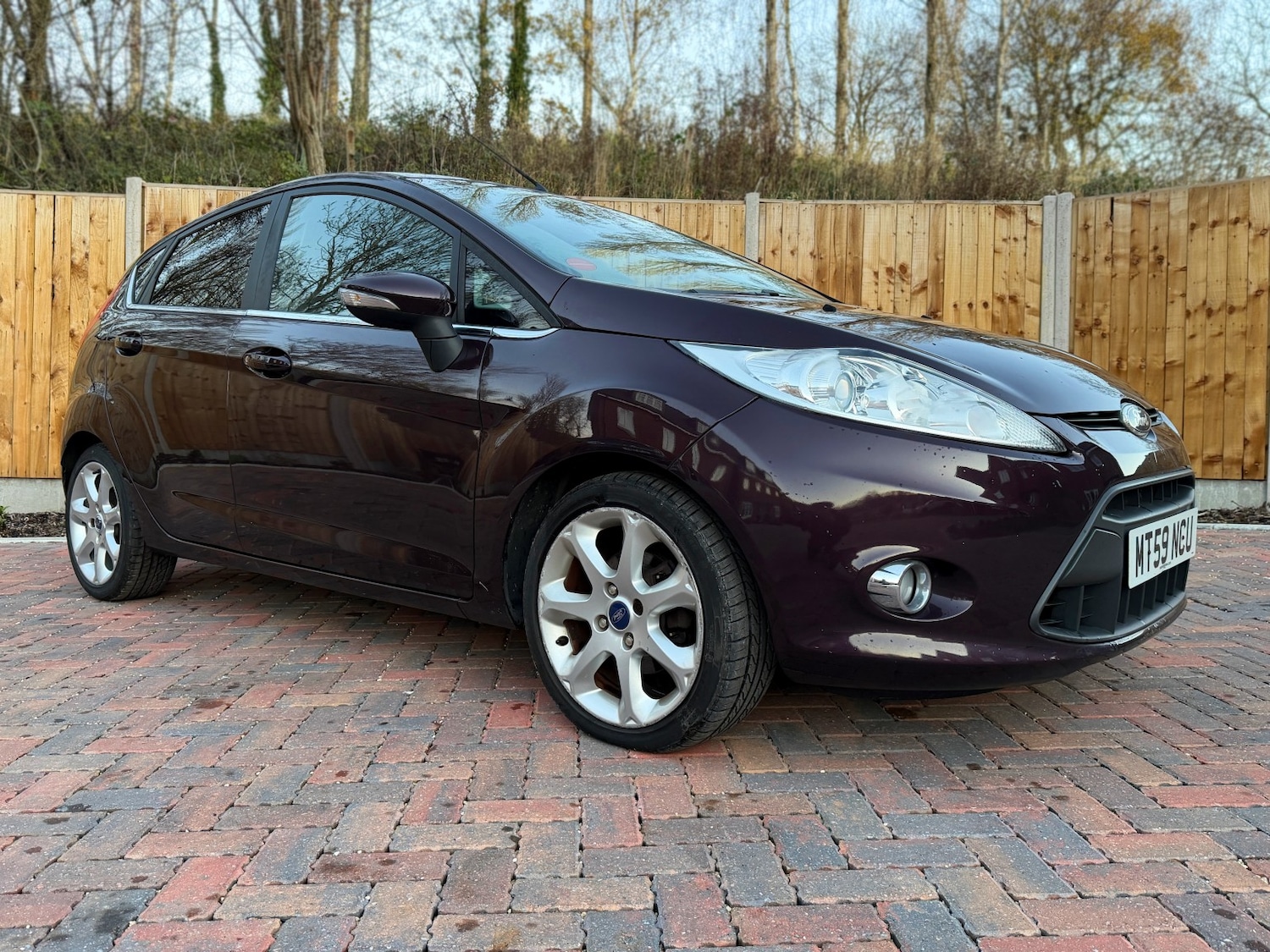 Used Ford Fiesta 2009 for sale - 76656037: Photo 4