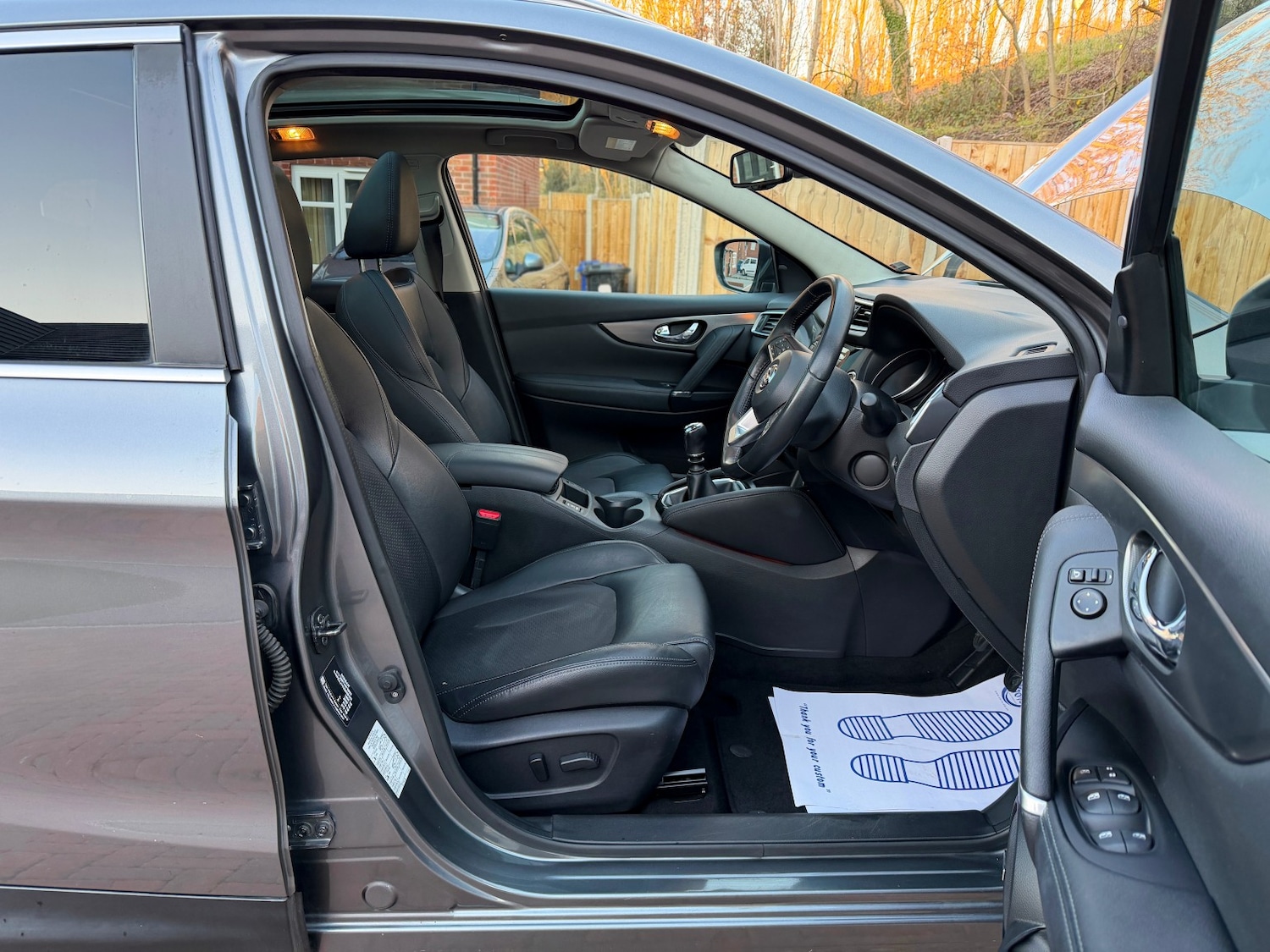 Used Nissan Qashqai 2017 for sale - 76656010: Photo 13