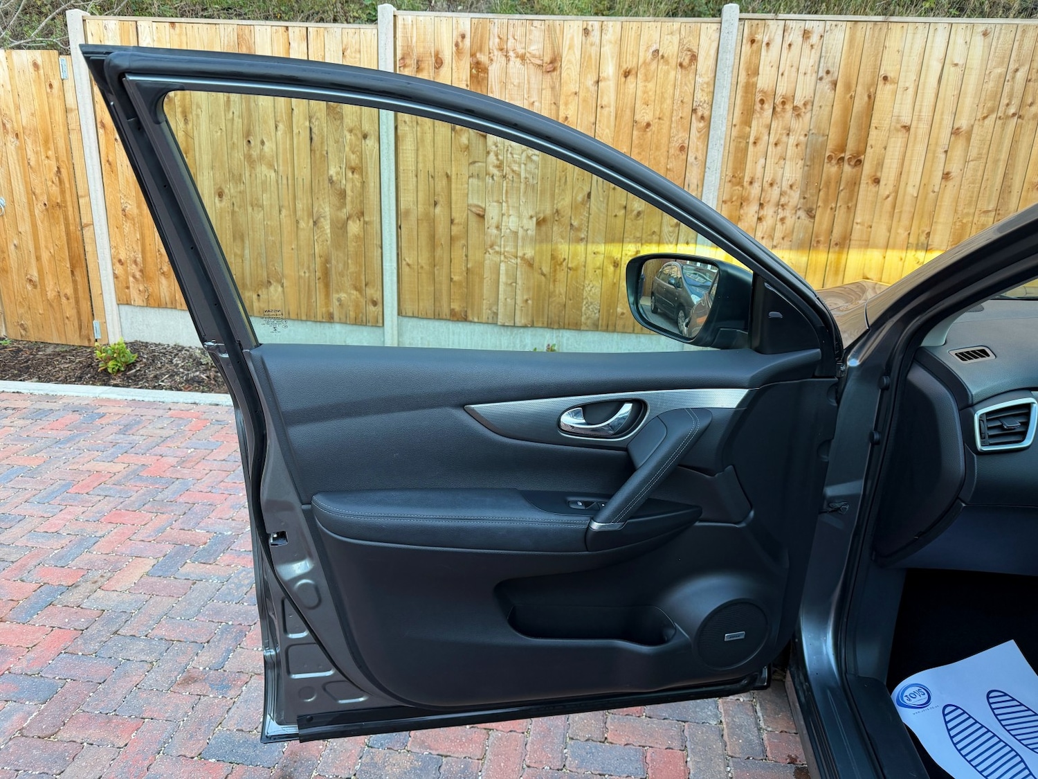 Used Nissan Qashqai 2017 for sale - 76656010: Photo 24