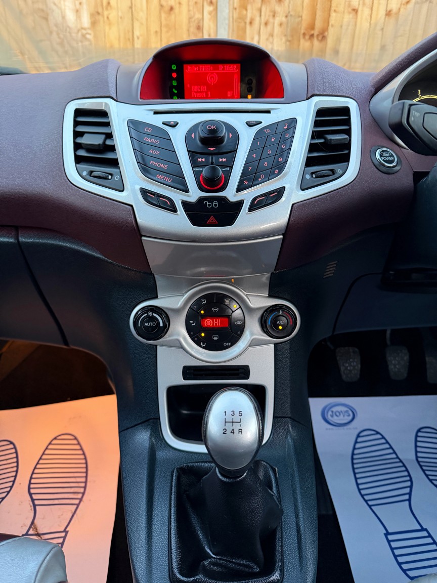 Used Ford Fiesta 2009 for sale - 76769689: Photo 17