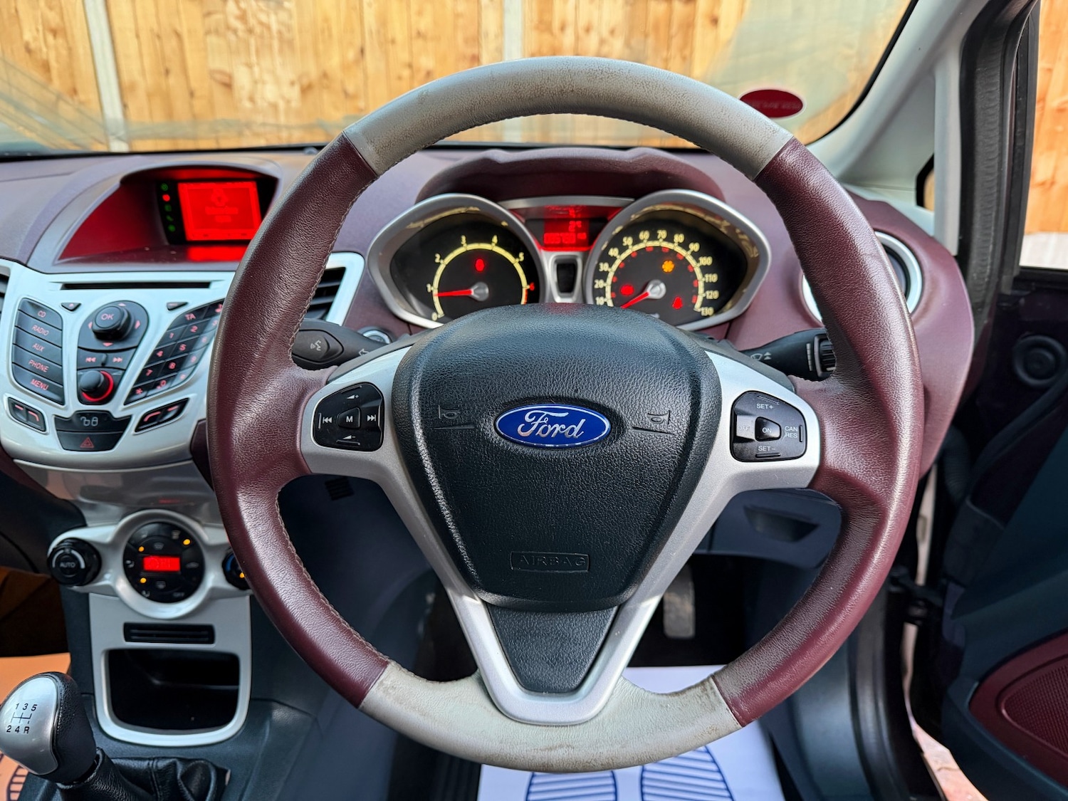 Used Ford Fiesta 2009 for sale - 76769689: Photo 19