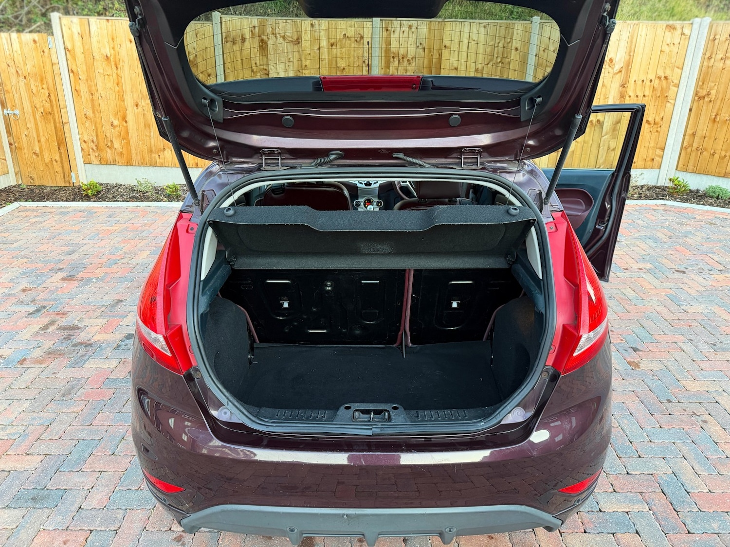 Used Ford Fiesta 2009 for sale - 76769689: Photo 8