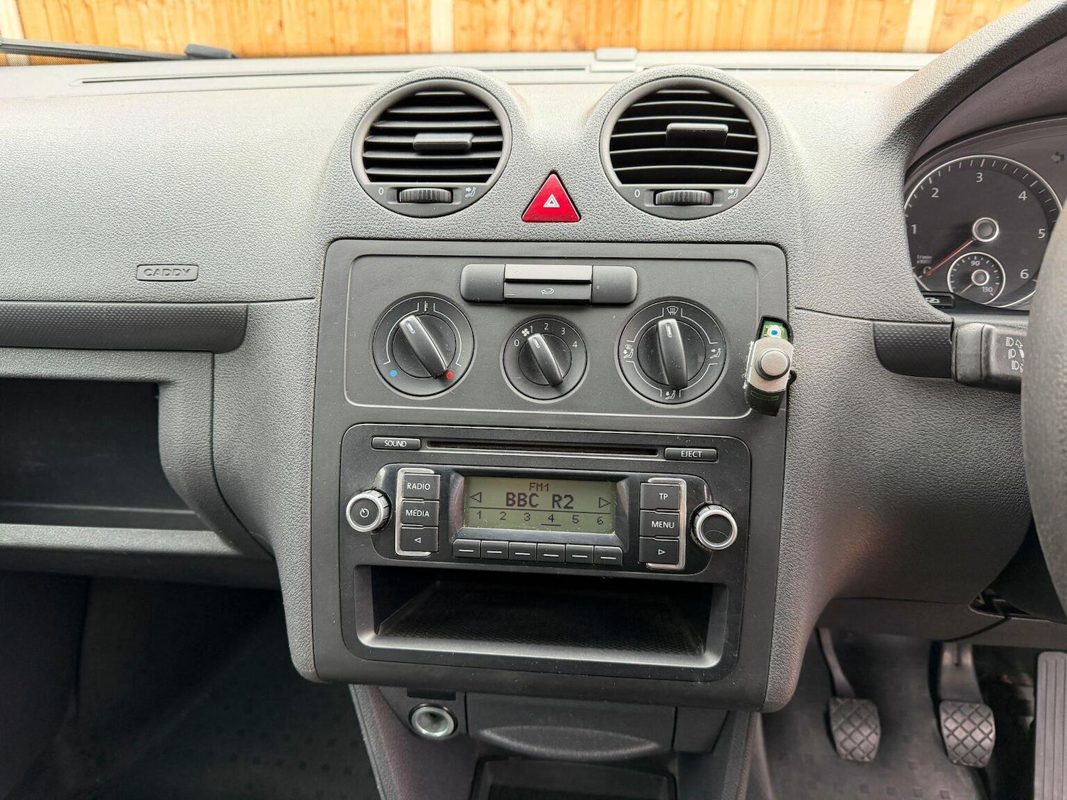 Used Volkswagen Caddy 2011 for sale - 76488703: Photo 17