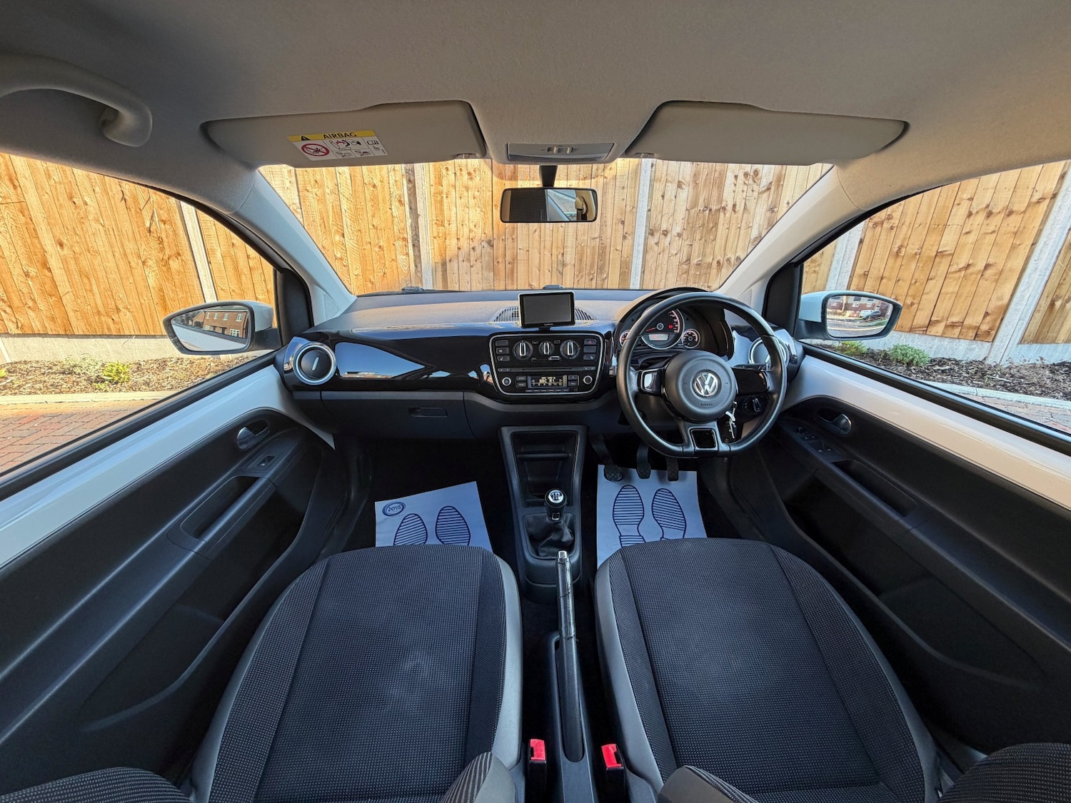 Used Volkswagen up! 2015 for sale - 77749875: Photo 18