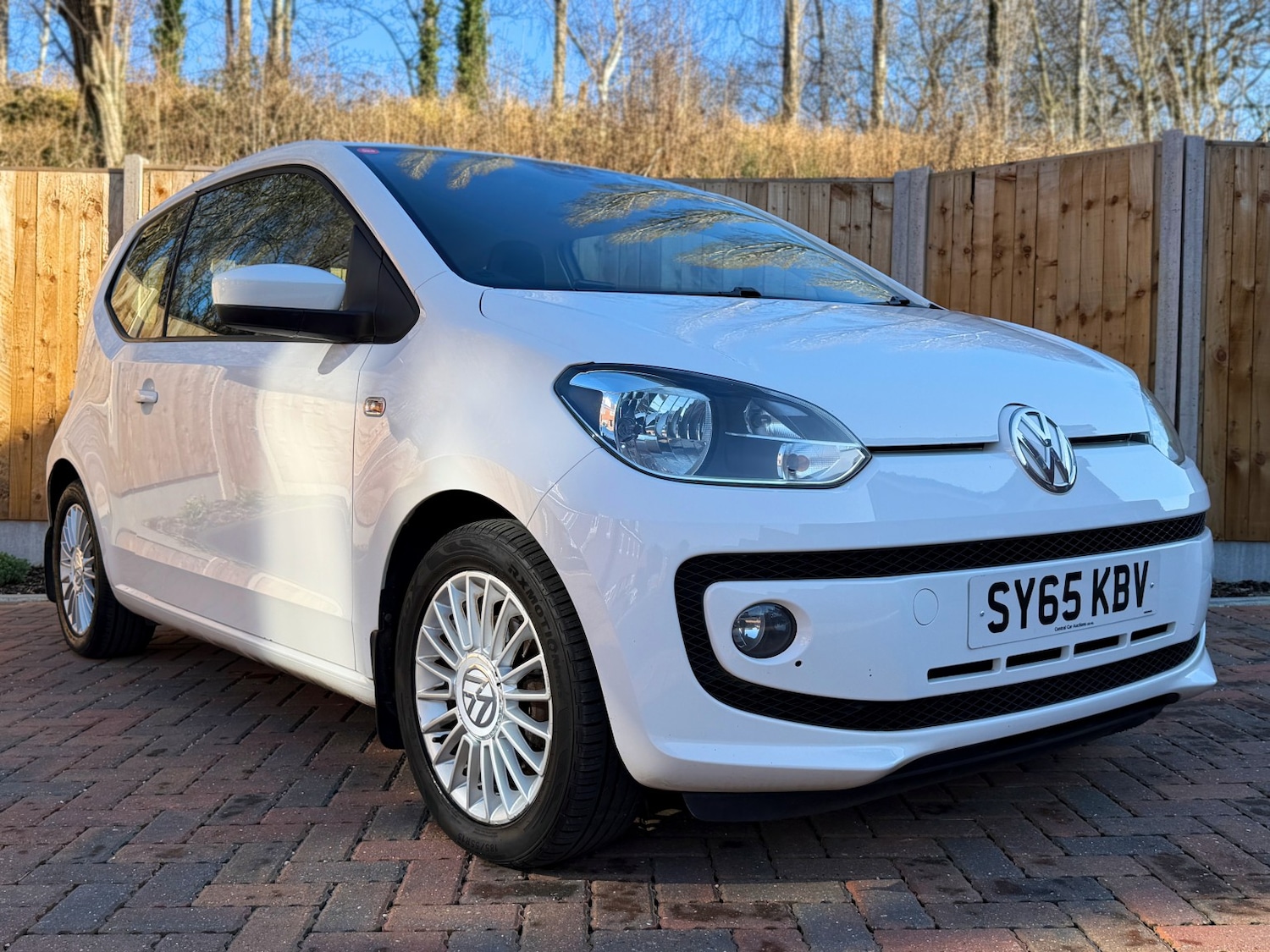 Used Volkswagen up! 2015 for sale - 77749875: Photo 4