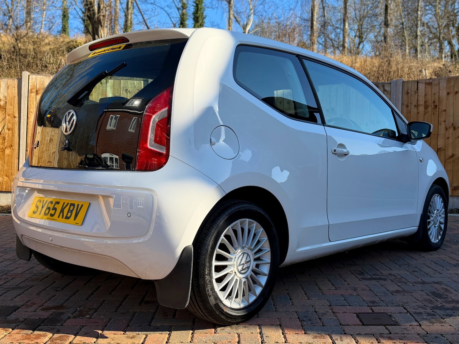 Used Volkswagen up! 2015 for sale - 77749875: Photo 6