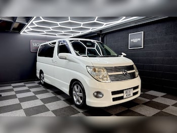 Used Nissan Elgrand 2023 for sale - 78768989: Photo