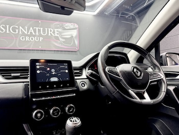 Used Renault Captur 2021 for sale - 75503689: Photo