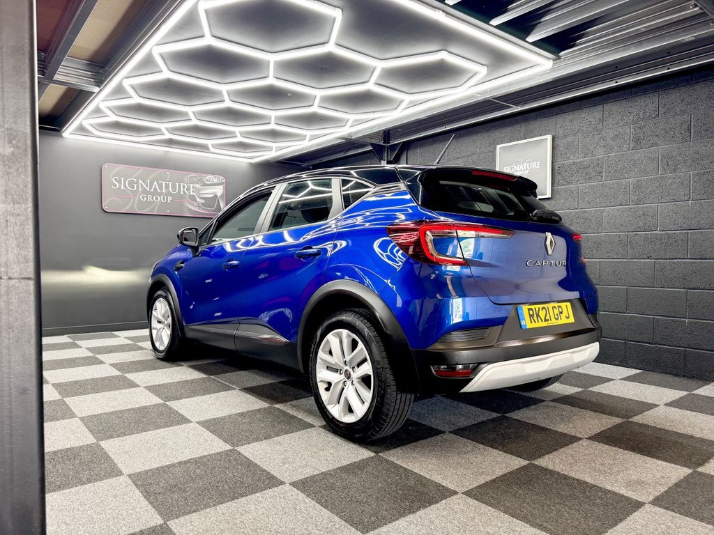 Used Renault Captur 2021 for sale - 78172053: Photo 3
