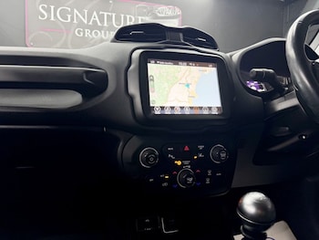 Used Jeep Renegade 2021 for sale - 75503661: Photo