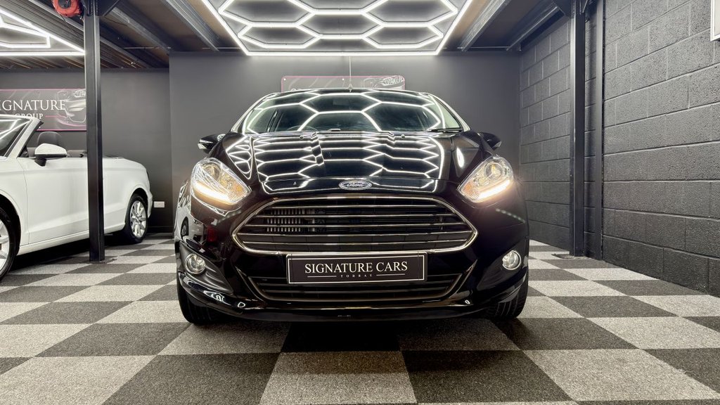 Used Ford Fiesta 2015 for sale - 78172068: Photo 5