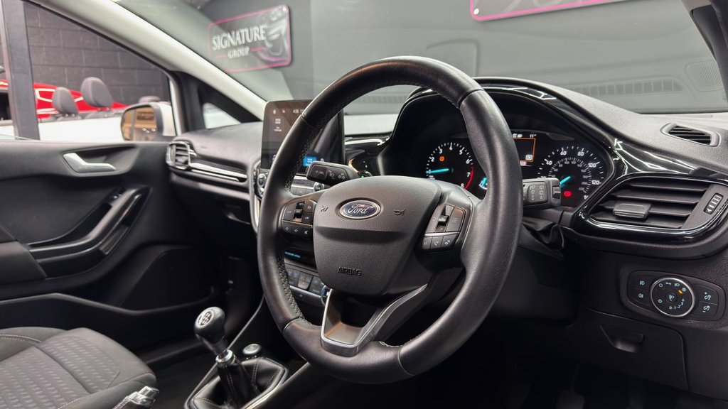 Used Ford Fiesta 2017 for sale - 78172070: Photo 11