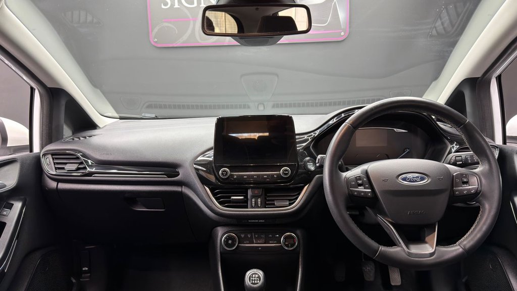 Used Ford Fiesta 2017 for sale - 78172070: Photo 16