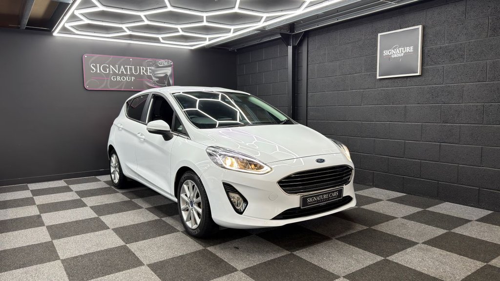 Used Ford Fiesta 2017 for sale - 78172070: Photo 2