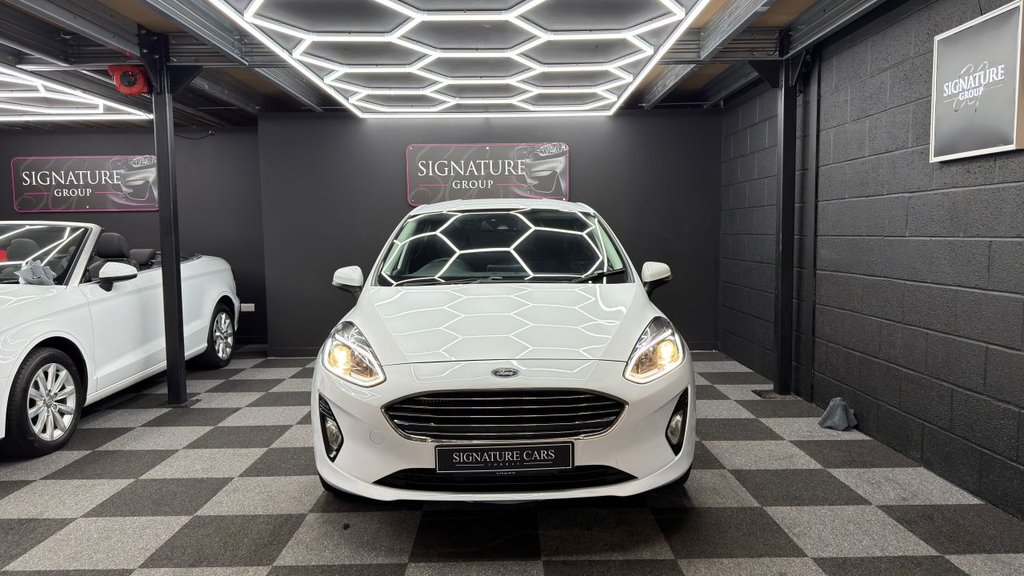 Used Ford Fiesta 2017 for sale - 78172070: Photo 3