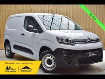 Used Citroen Berlingo 2023 for sale - 74637974: Photo