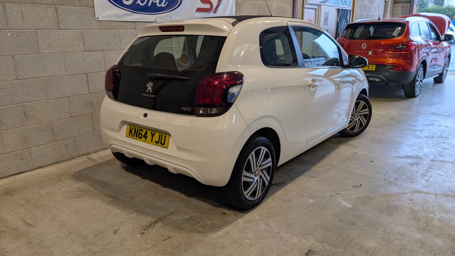 Used Peugeot 108 2014 for sale - 77125360: Photo 14