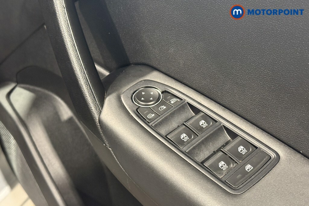 Used Renault Captur 2021 for sale - 77493652: Photo 28