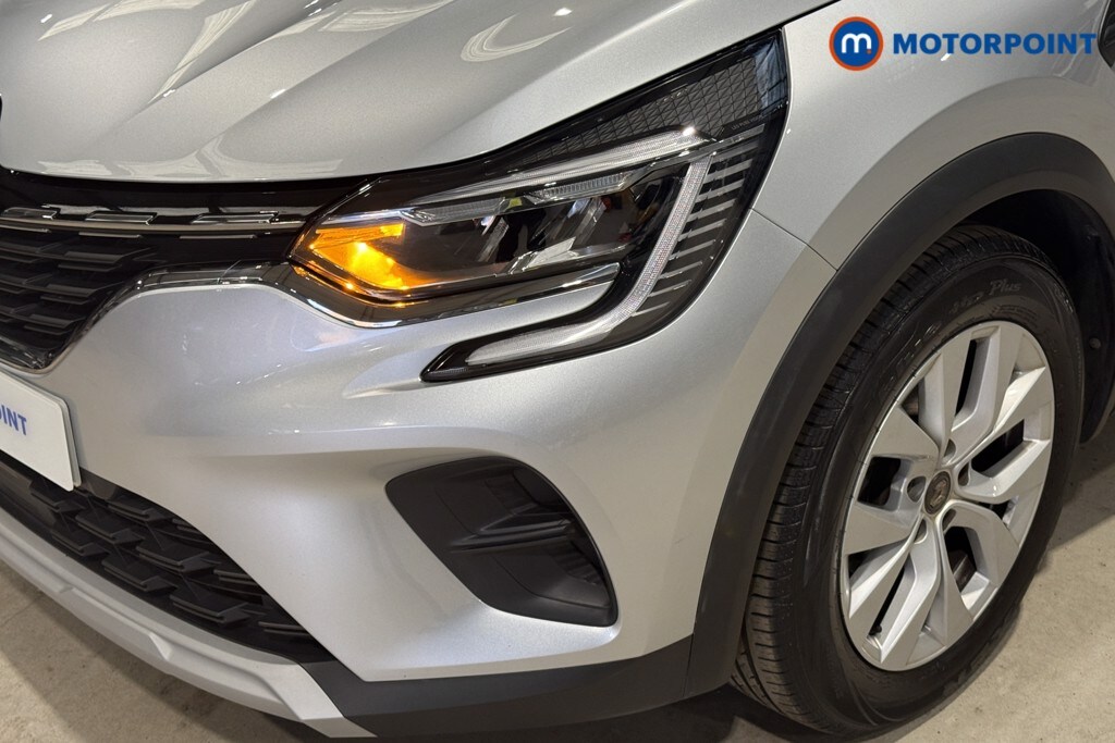 Used Renault Captur 2021 for sale - 77493652: Photo 38