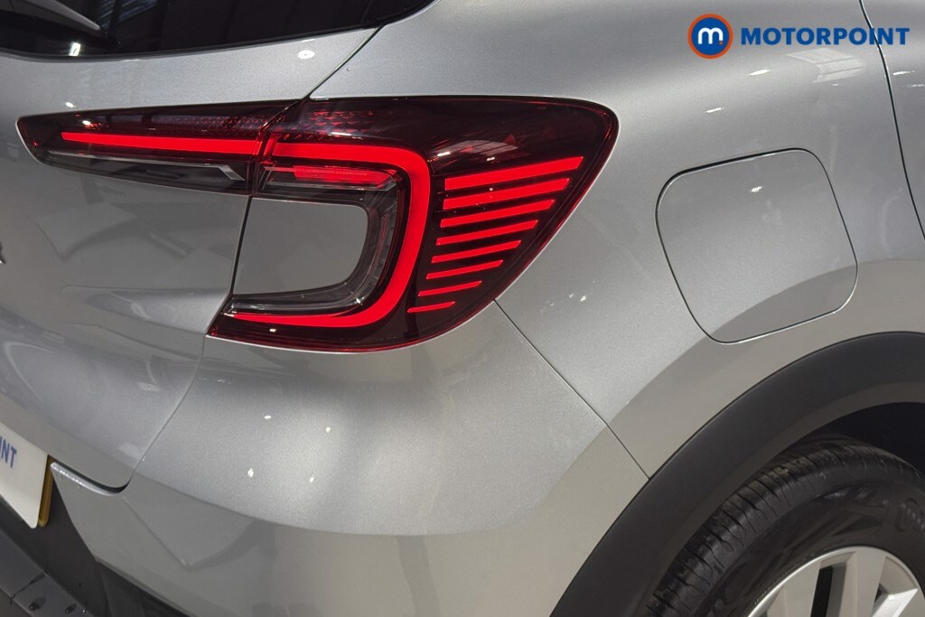 Used Renault Captur 2021 for sale - 77493652: Photo 40