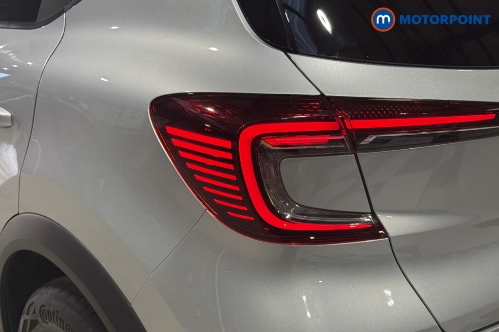 Used Renault Captur 2021 for sale - 77493652: Photo 41