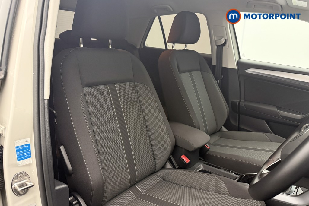 Used Volkswagen T-Roc 2023 for sale - 76777692: Photo 14