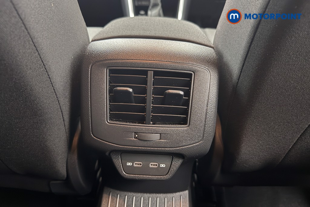 Used Volkswagen T-Roc 2023 for sale - 76777692: Photo 23