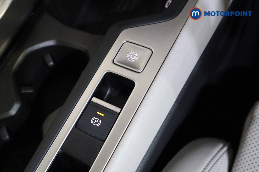 Used Volkswagen Passat 2025 for sale - 76394306: Photo 15