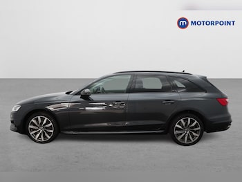 Used Audi A4 2022 for sale - 79174154: Photo