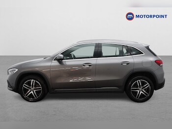Used Mercedes-Benz GLA 2022 for sale - 77593015: Photo