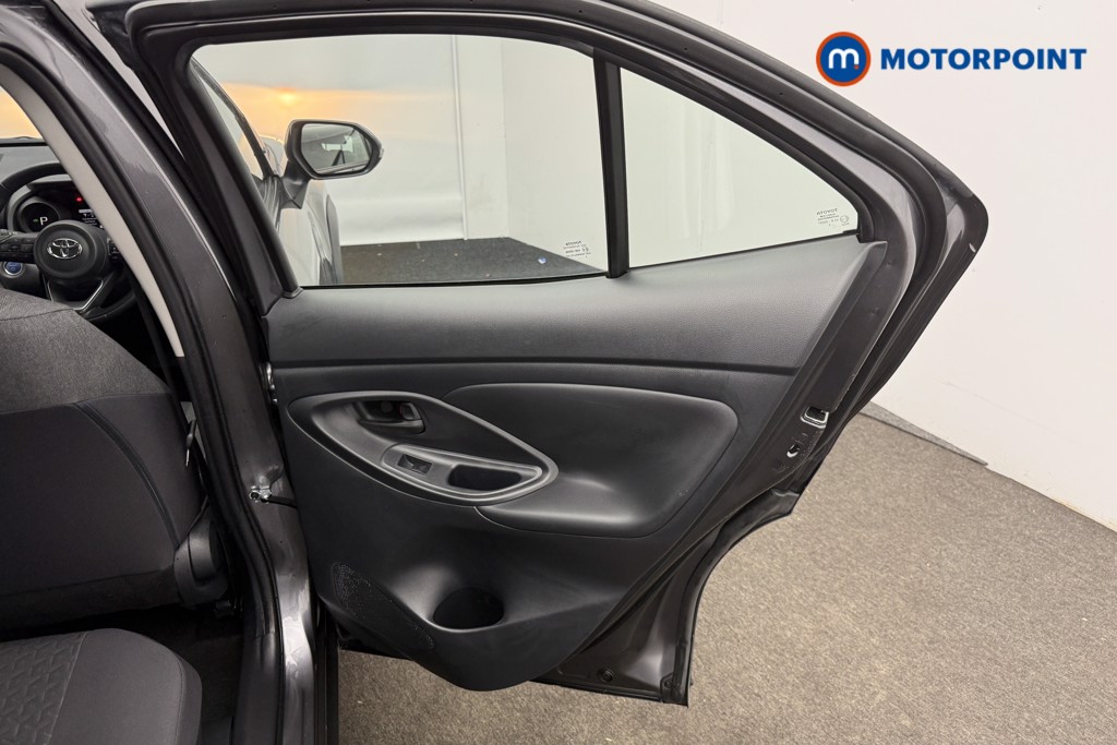 Used Toyota Yaris Cross 2023 for sale - 77168252: Photo 22